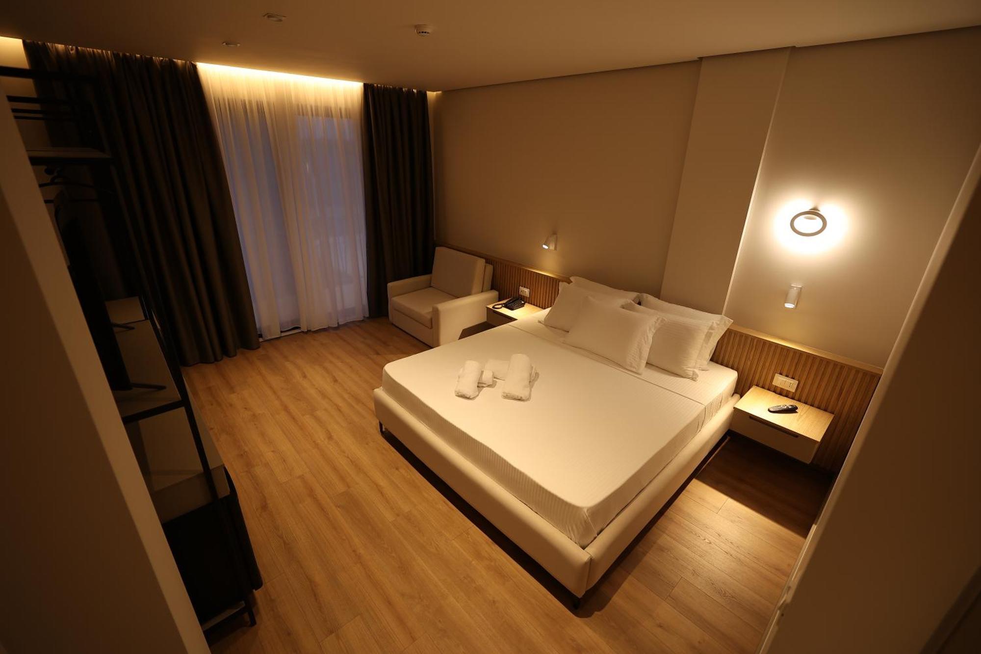 Amber Village سبيل المظهر الخارجي الصورة
